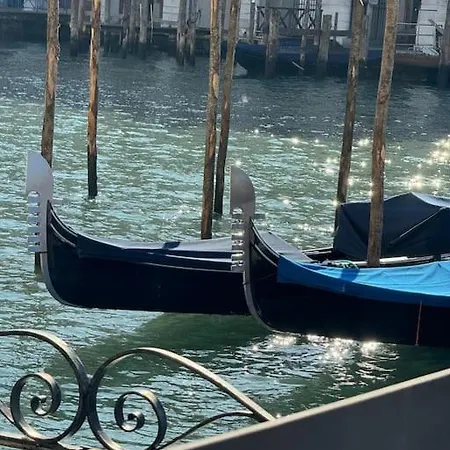 Grand Canal Diamond Apartamento Veneza